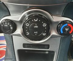 2010 Ford Fiesta 1.25 Zetec High Spec Low  miles - Image 10/10