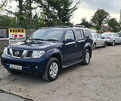 NISSAN PATHFINDER 4WD CREW CAB 2488CC