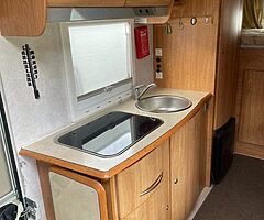 2004 Mercedes  6 birth motorhome