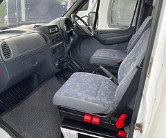 2004 Mercedes  6 birth motorhome - Image 6/10