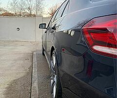 2014 Mercedes E220 CDI AMG Sport - Image 3/8