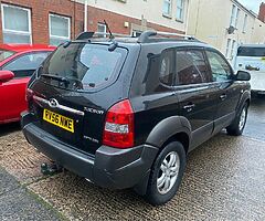 2006 Hyundai Tucson - Image 3/8