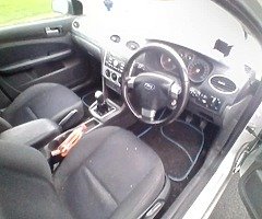 05 focus 1.4 - Image 8/10