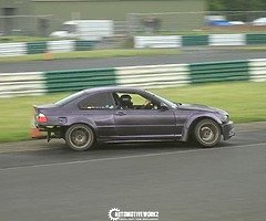 Powersteering pump wanted 328
Asap