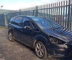 For Parts S max  2.0 D  Gerbox Automatic