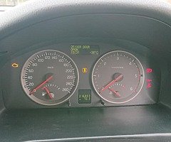 Volvo v50 - Image 8/10