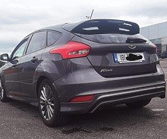 181 Ford Focus ST Line - Image 3/10