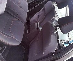 181 Ford Focus ST Line - Image 9/10