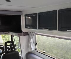Campervan - Image 8/10