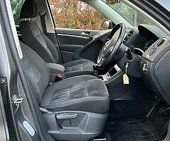 2013 Volkswagen Tiguan - Image 7/10