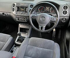 2013 Volkswagen Tiguan - Image 8/10