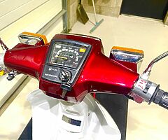 1990 Honda Cub - Image 5/8