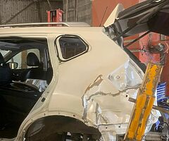 D R WINDSCREENS - Image 6/10