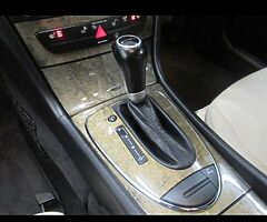 Mercedes e200 - Image 8/10