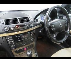 Mercedes e200 - Image 9/10