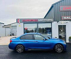 2012 BMW Series 3 - Image 4/10