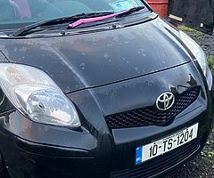 Toyota Yaris - Image 6/9