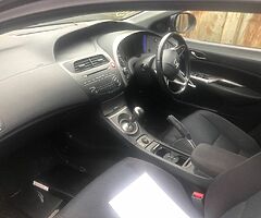 2009 HONDA CIVIC 2.2 DIESEL FOR PARTS! - Image 3/5
