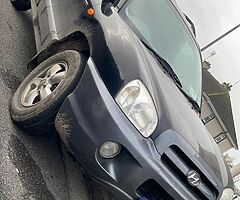 2005 Hyundai santa fe - Image 3/7