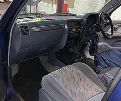 01 Landcruiser - Image 6/8