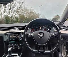 2015 Volkswagen Passat - Image 9/10