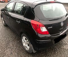 2008 Vauxhall corsa 1.0 petrol for breaking !