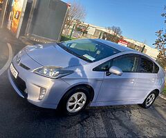 Toyota Prius - Image 4/9