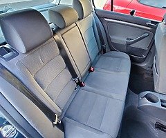 Volkswagen Golf 1.4 Petrol 2004 - Image 5/7