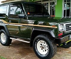 1990 Daihatsu Daihatsu Taft