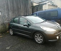Peugeot 207 1.6 HDI PREMIUM