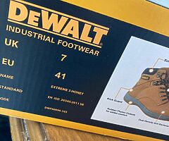 Dewalt