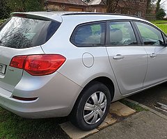 2012 Opel Astra - Image 4/9