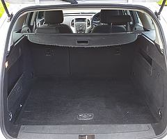 2012 Opel Astra - Image 7/9