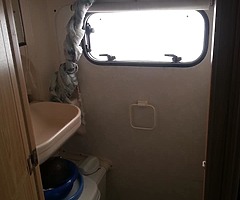 Lovely caravan for sale spotless inside and out every ting works as it should any espectoin well cum - Image 6/6