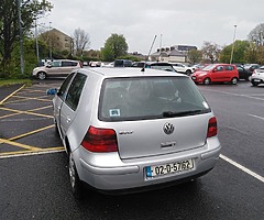 Volkswagen Golf 1. 6
