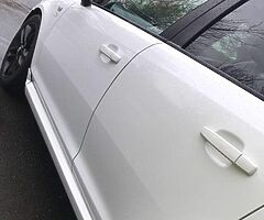 2012 Limited Edition Vauxhall Corsa - Image 4/7