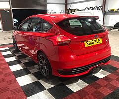 2016 Ford Focus ST1 2.0TDCI 185 - Image 4/10