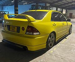 Toyota altezza - Image 6/6