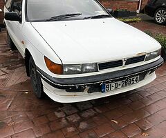 Mitsubishi colt