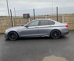 2010 BMW Series 5 - Image 3/8