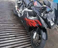 Honda cbr 600 f4 - Image 4/4