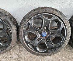 18inch Genuine Ford RS ST alloys 5x108  225/40/18