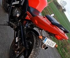 Hyosung GT250R - Image 4/4