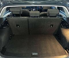 151 VW Golf 1.6TDI Bluemotion 105BHP - Image 5/7