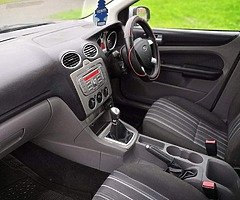 2010 Ford focus nct and taxed - Image 6/7