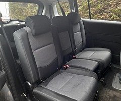 Mazda 5 - Image 8/9