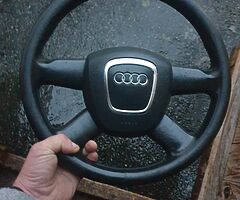 Leather streeing wheel