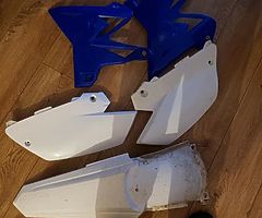 Restyle yz125 plastics no mudguard or plate.