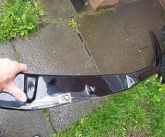 Astra H VXR 06 - 10 gloss black Maxton Designs front splitter