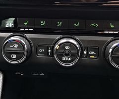 Skoda Octavia VRS 2.0 TDi 184 Bhp 2015 (151) - Image 8/9